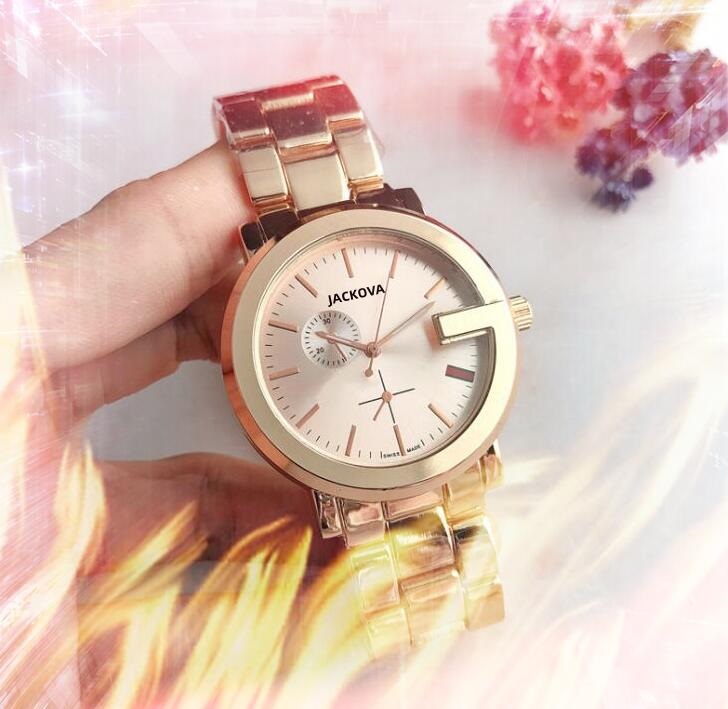 Famous Luxury Fashion Crystal Men Watches Women Quartz Ladies Quartz Business Couples Style Classic Generous Popular Wristwatches favorite Christmas gift, As pic
Famous Luxury Fashion Crystal Men Watches Women Quartz Ladies Quartz Business Couples Style Classic Generous Popular Wristwatches favorite Christmas gift, As pic