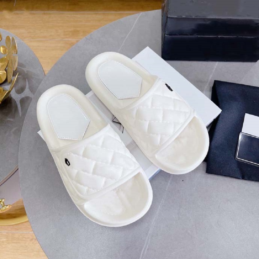 Designer Slides Women Man Slippers Luxury Sandals Brand Sandals Real Leather Flip Flop Flats Slide Casual Shoes Sneakers Boots by shoe10 004, Box
Designer Slides Women Man Slippers Luxury Sandals Brand Sandals Real Leather Flip Flop Flats Slide Casual Shoes Sneakers Boots by shoe10 004, Box