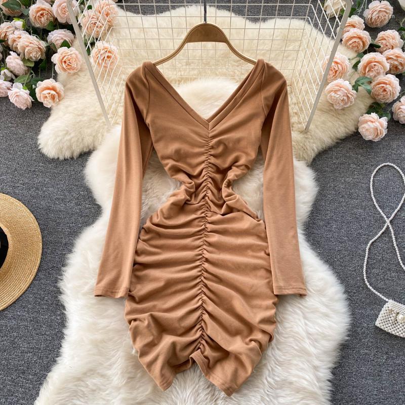 Casual Dresses C333 Women' Sexy Fashion Autumn V-Neck Long Sleeve Slim Fitting Pleated Waist Package Hip Short Dress Solid Color Vestidos, Black
Casual Dresses C333 Women' Sexy Fashion Autumn V-Neck Long Sleeve Slim Fitting Pleated Waist Package Hip Short Dress Solid Color Vestidos, Black