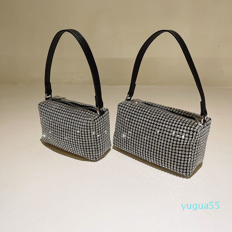 Hot New Designer Luxury Miss Wang crystal diamond Dinner Bag Women Glitter Evening Lady Shiny Rhinestone Party Shoulder Bag2022, Choose type: big style 19 cm
Hot New Designer Luxury Miss Wang crystal diamond Dinner Bag Women Glitter Evening Lady Shiny Rhinestone Party Shoulder Bag2022, Choose type: big style 19 cm