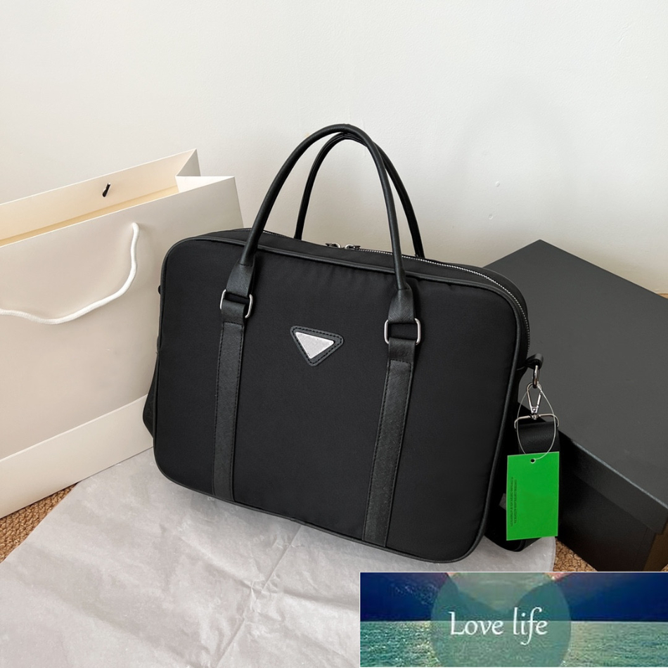 Simple Laptop Bag with triangle LOGO Business Briefcase Men OxfordTravel Bag Casual Shoulder Cross body Large Capacity Handbag, As pic
Simple Laptop Bag with triangle LOGO Business Briefcase Men OxfordTravel Bag Casual Shoulder Cross body Large Capacity Handbag, As pic