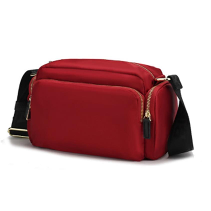 2022 Top Sell BIMBA Y LOLA original messenger bagsshoulder bag luxury nylon mochila handbag bolsos mujer for women266k, A004
2022 Top Sell BIMBA Y LOLA original messenger bagsshoulder bag luxury nylon mochila handbag bolsos mujer for women266k, A004