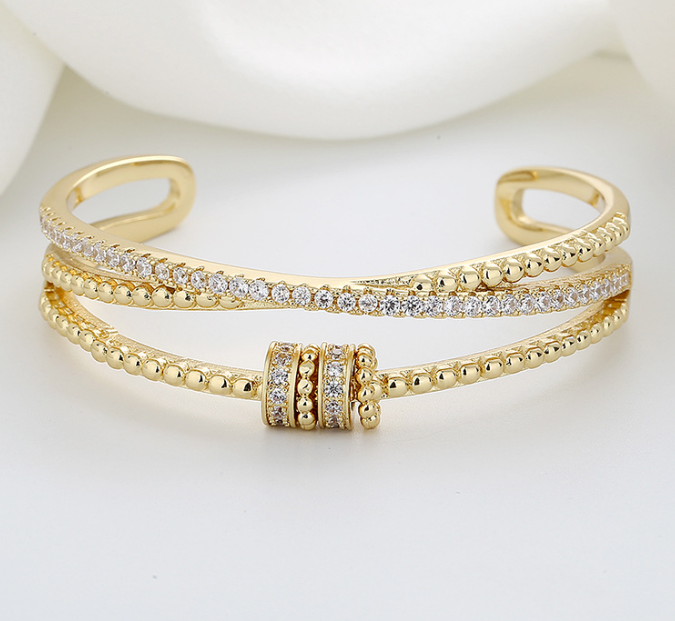 New Double-Line Fashion Smart Lucky Beads Micro-Inlaid Open-Ended Bracelet Women's Multi-Layer Rotating Zircon Jewelry
New Double-Line Fashion Smart Lucky Beads Micro-Inlaid Open-Ended Bracelet Women's Multi-Layer Rotating Zircon Jewelry