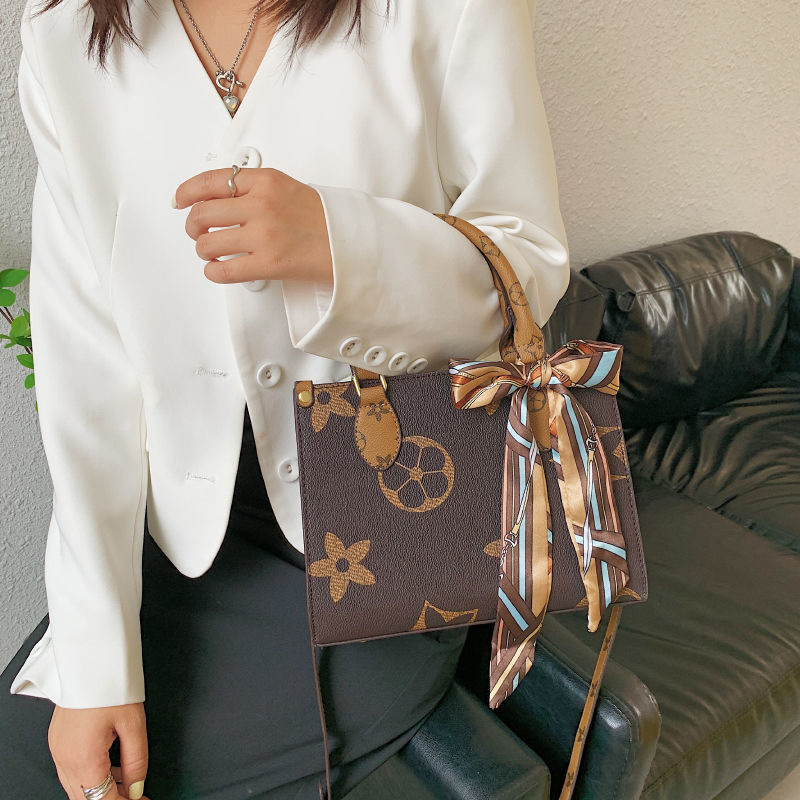 Luxury Designers Handbag Shoulder Lvs Purses Clutch Bags On The Go Crossbody Shopping BagWomen Vintage Purses Letters One Handle Wallet Backpack Totes, Brown
Luxury Designers Handbag Shoulder Lvs Purses Clutch Bags On The Go Crossbody Shopping BagWomen Vintage Purses Letters One Handle Wallet Backpack Totes, Brown