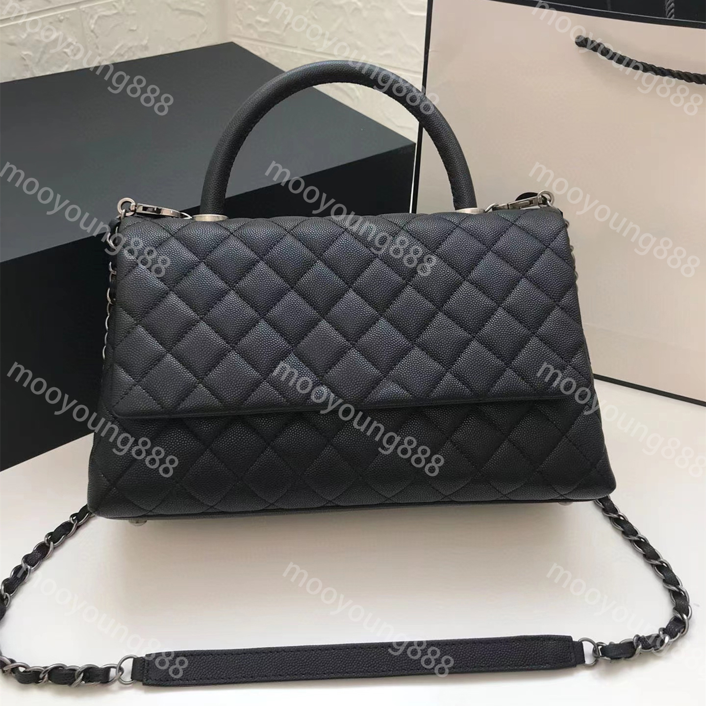 10A Mirror Quality Designers 28CM Handle Flap Bag Luxury Real Leather Caviar Lady Medium Purse Quilted Handbag Crossbody Black Shoulder Gold Bag Wallet On Chain Box, Carton
10A Mirror Quality Designers 28CM Handle Flap Bag Luxury Real Leather Caviar Lady Medium Purse Quilted Handbag Crossbody Black Shoulder Gold Bag Wallet On Chain Box, Carton