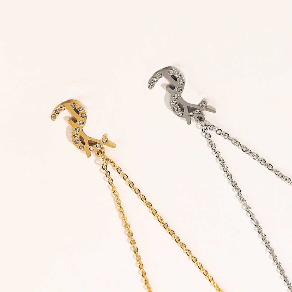 Designer 925 Silver Plated 18K Gold Plated Womens Necklace Stainless Steel Letter Pendant Choker Necklaces High Quality Wedding Jewelry ZG1422
Designer 925 Silver Plated 18K Gold Plated Womens Necklace Stainless Steel Letter Pendant Choker Necklaces High Quality Wedding Jewelry ZG1422