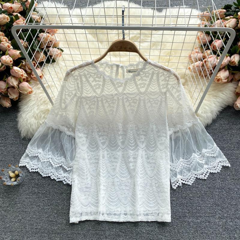 Women' Blouses & Shirts SINGREINY Women French Lace Blouse Sweet Flared Sleeve O Neck White Tops 2022 Summer Elegant Casual Streetwear
Women' Blouses & Shirts SINGREINY Women French Lace Blouse Sweet Flared Sleeve O Neck White Tops 2022 Summer Elegant Casual Streetwear
