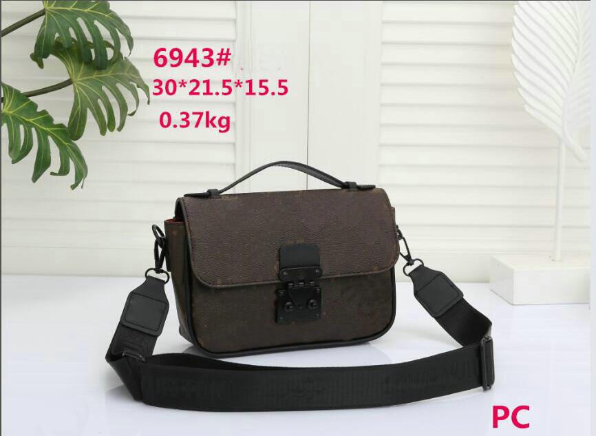 luxury woemn shoulder crossbody bag Chest pack lady Tote chains Designer handbag presbyopic purse messenger bags purses 6943#45 30x21.5x15.5, Yellow
luxury woemn shoulder crossbody bag Chest pack lady Tote chains Designer handbag presbyopic purse messenger bags purses 6943#45 30x21.5x15.5, Yellow