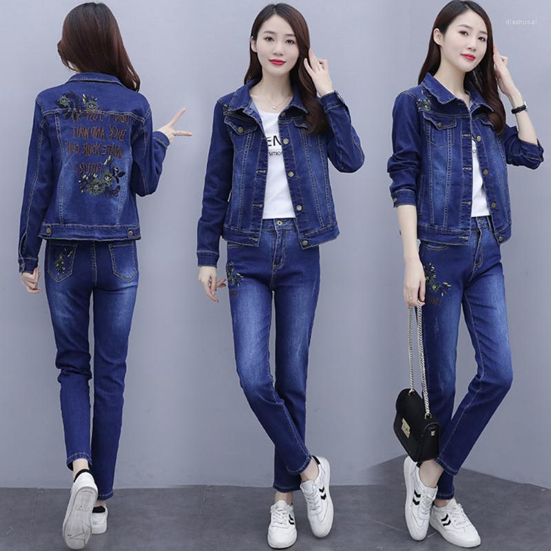 Women' Two Piece Pants 2022 Spring Autumn Women Denim Clothing Fashion Flowers Embroidery Jacket Casual Jeans Set Female Tide, Set 1
Women' Two Piece Pants 2022 Spring Autumn Women Denim Clothing Fashion Flowers Embroidery Jacket Casual Jeans Set Female Tide, Set 1