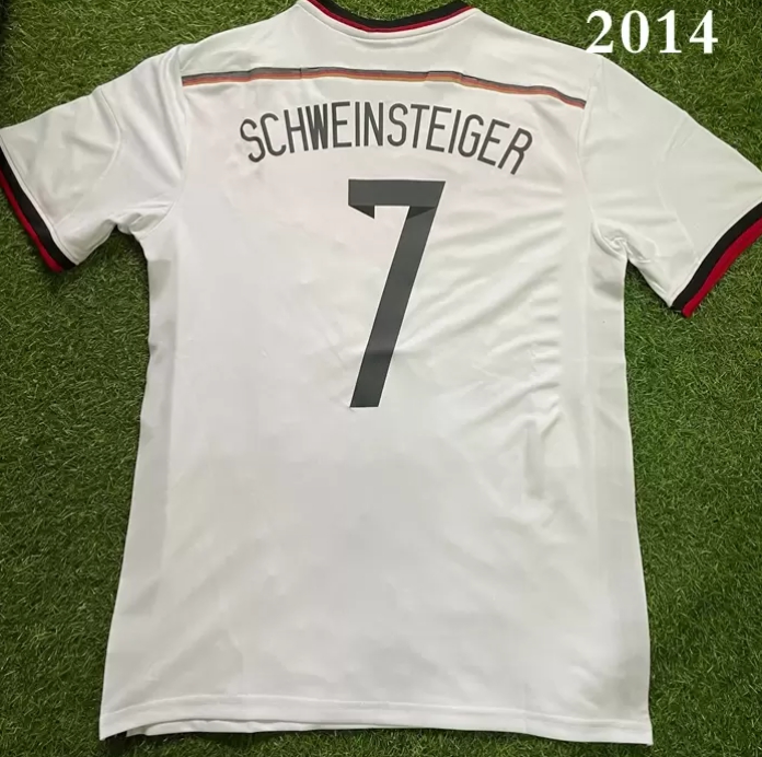 ALEMANIA 2014 soccer jerseys retro vintage classic MATTHAUS VOLLER KLINGSMANN SCHWEINSTEIGER camisetas 1980 football shirt camisa maillot kit away futbol jersey, 14 home shirt
ALEMANIA 2014 soccer jerseys retro vintage classic MATTHAUS VOLLER KLINGSMANN SCHWEINSTEIGER camisetas 1980 football shirt camisa maillot kit away futbol jersey, 14 home shirt