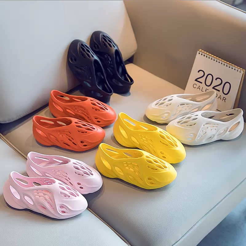 Boys Girls Fashion Beach Summer Sandals Baby Toddler Little Big Kids Slip-On Foam Runner Children Lightweight Closed Toe Shoes, Black
Boys Girls Fashion Beach Summer Sandals Baby Toddler Little Big Kids Slip-On Foam Runner Children Lightweight Closed Toe Shoes, Black