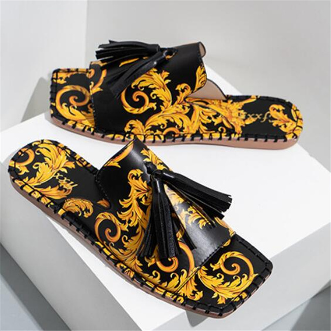 2022 Fashion Women Sandals Leather Flat Heels Slippers Flowers Tassel Slide Flip Flops Outdoor Summer Female Shoes, Red
2022 Fashion Women Sandals Leather Flat Heels Slippers Flowers Tassel Slide Flip Flops Outdoor Summer Female Shoes, Red
