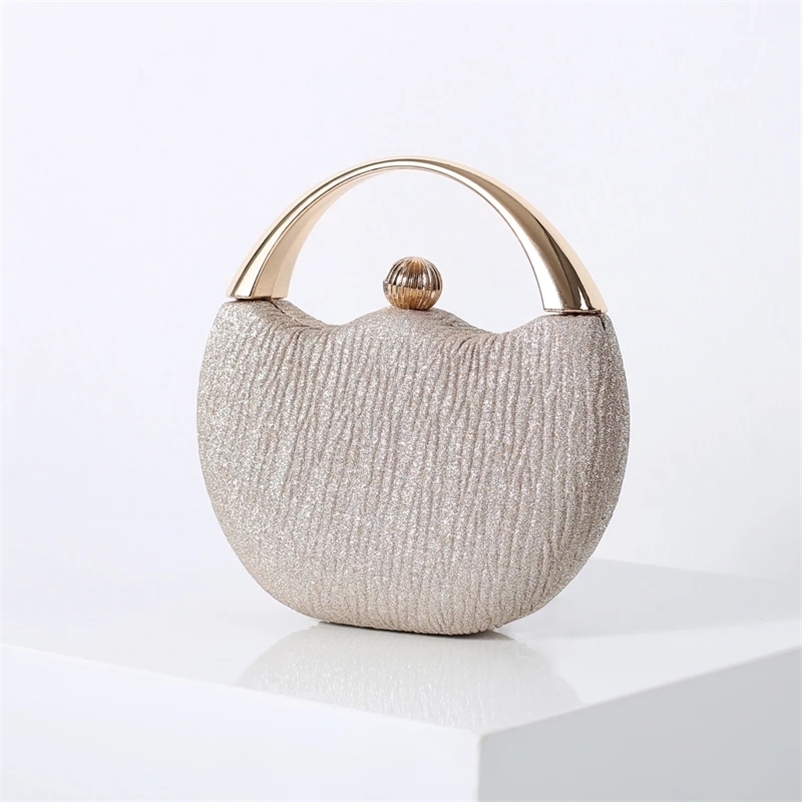 Women s Wedding Clutch Evening Bag Small Female Handbag Luxury Bridal Purse Chain Party Shoulder ZD1558 220617, Silver
Women s Wedding Clutch Evening Bag Small Female Handbag Luxury Bridal Purse Chain Party Shoulder ZD1558 220617, Silver