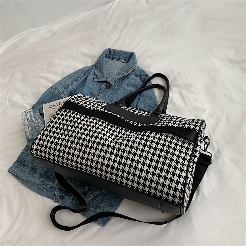 YILIAN Large capacity travel bag, wool and leather large, stylish, fitness, waterproof, fashion everything 220509