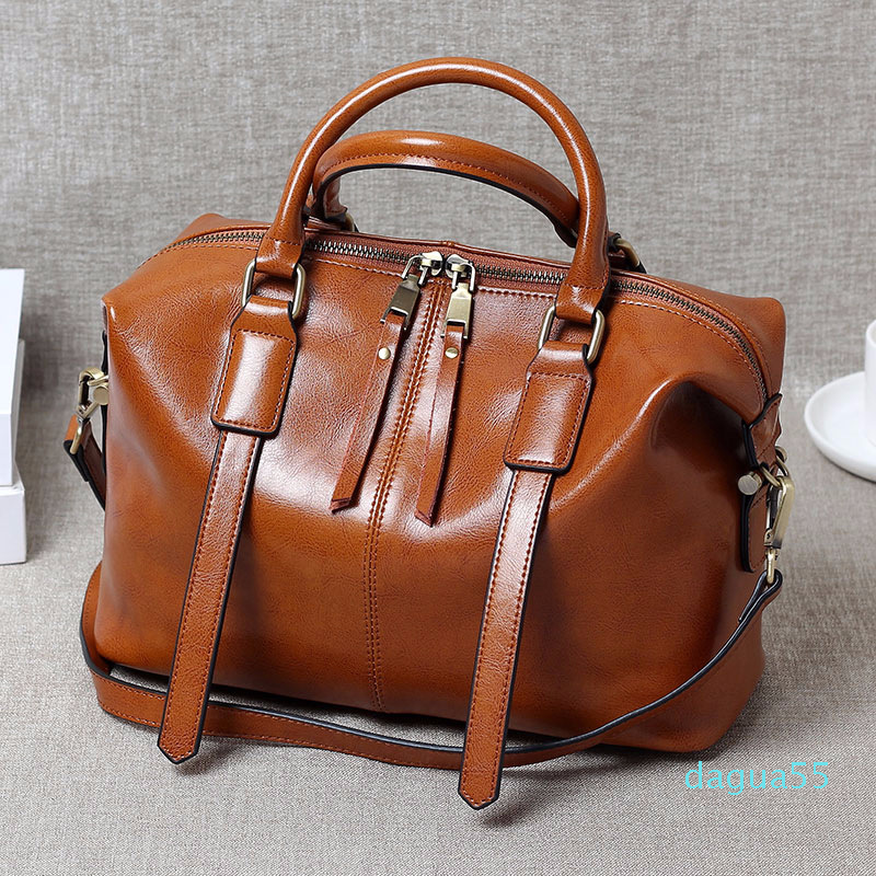 Retro Portable Oil Wax Cowhide Women's Bag Boston Christmas Creative Trend Casual Leather Shoulder Messenger Bag
Retro Portable Oil Wax Cowhide Women's Bag Boston Christmas Creative Trend Casual Leather Shoulder Messenger Bag