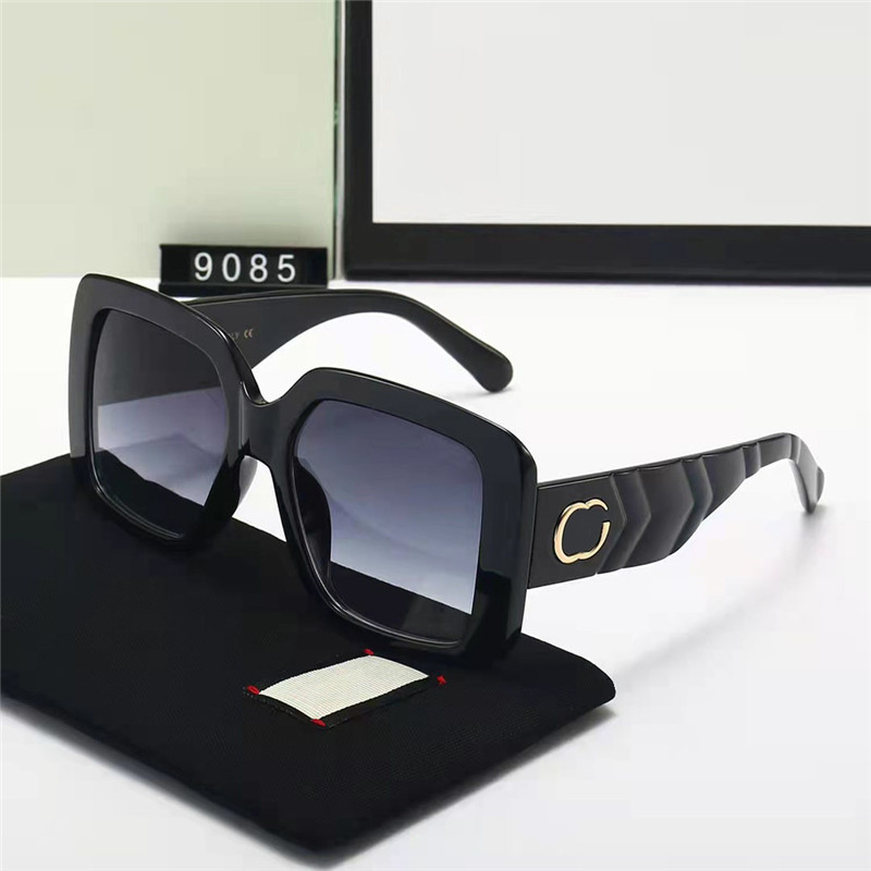 High Quality Men Sun Glasses Luxury Designer Sunglasses For Woman Square Frame Mens Driving Eyewear Summer Fashion Beach Eyeglasses With Box
High Quality Men Sun Glasses Luxury Designer Sunglasses For Woman Square Frame Mens Driving Eyewear Summer Fashion Beach Eyeglasses With Box