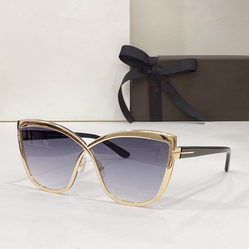SUNGLASSES For Unisex Summer 0715 Style Anti-Ultraviolet Retro Plate Square Full Frame Eyeglasses Random Box
SUNGLASSES For Unisex Summer 0715 Style Anti-Ultraviolet Retro Plate Square Full Frame Eyeglasses Random Box