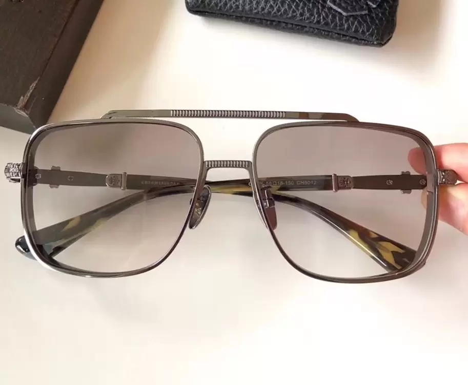 Designer Women Sunglasses Brand Men's Vintage Square Frame Eyeglasses Mens Titanium Frames Eyewear Fashion Personality Top Qualitly Sun Glasses with Case
Designer Women Sunglasses Brand Men's Vintage Square Frame Eyeglasses Mens Titanium Frames Eyewear Fashion Personality Top Qualitly Sun Glasses with Case