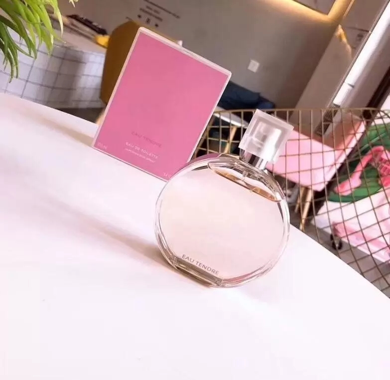 new perfumes women Luxury Design parfum Pink EAU TENDRE CHANCE women 100ml highest version Classic style long lasting time Good Quality
new perfumes women Luxury Design parfum Pink EAU TENDRE CHANCE women 100ml highest version Classic style long lasting time Good Quality