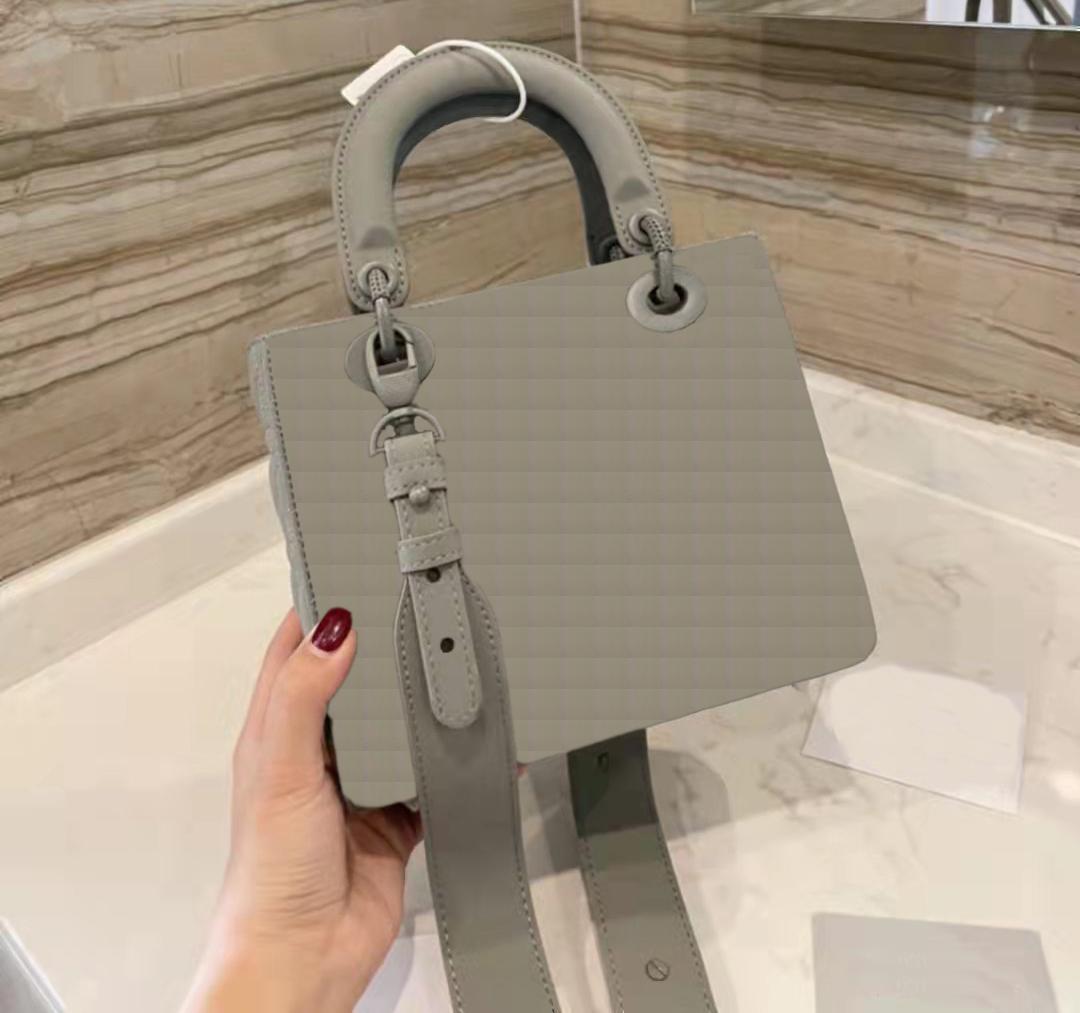Women Matte/Patent Leather 5 Grid Meduim Shoulder Bags 24cm Handbags Small Top Handle Handbags Designers Ladies Large Totes Purses Flap Crossbody Handbag Bag Purse, Fill price difference
Women Matte/Patent Leather 5 Grid Meduim Shoulder Bags 24cm Handbags Small Top Handle Handbags Designers Ladies Large Totes Purses Flap Crossbody Handbag Bag Purse, Fill price difference