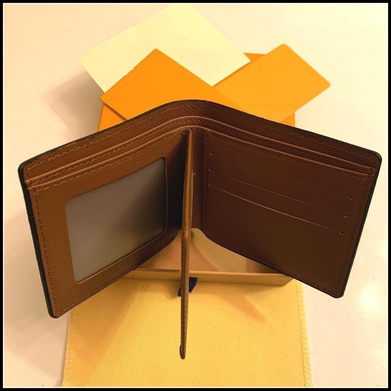 2022 Top High quality L wallets card holder France Paris plaid style luxury mens wallet women wallet high-end luxurys designers L wallet with latest packaging box, Black
2022 Top High quality L wallets card holder France Paris plaid style luxury mens wallet women wallet high-end luxurys designers L wallet with latest packaging box, Black