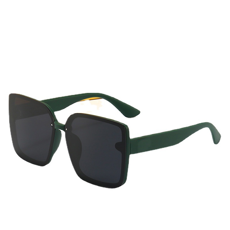 Designer Sunglasses Square Frame Oversized Unisex Glasses Vintage Retro Womens Vacation Accessories with Box 2022
Designer Sunglasses Square Frame Oversized Unisex Glasses Vintage Retro Womens Vacation Accessories with Box 2022