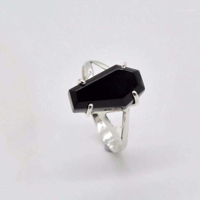 Cluster Rings Retro Black Imitation Coffin Shape Ring Vampire Halloween Punk Gothic Male And Female Hip Hop Party Jewelry Gift
Cluster Rings Retro Black Imitation Coffin Shape Ring Vampire Halloween Punk Gothic Male And Female Hip Hop Party Jewelry Gift