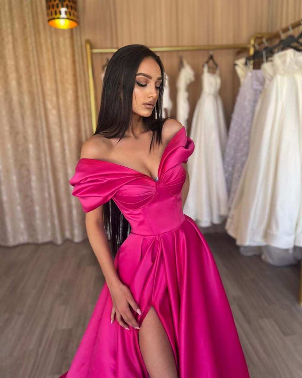 Pleats Satin Side Slit Evening Dresses Off the Shoulder Party Prom Gowns for Women Formal robes de soiree, Green
Pleats Satin Side Slit Evening Dresses Off the Shoulder Party Prom Gowns for Women Formal robes de soiree, Green