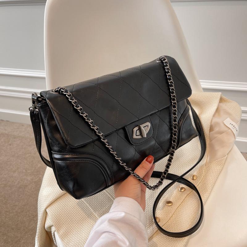 Evening Bags Fashion Women Chain Shoulder Bag Large PU Leather Diamond Lattice Crossbody Handbags Luxury Female Messenger For, Beige
Evening Bags Fashion Women Chain Shoulder Bag Large PU Leather Diamond Lattice Crossbody Handbags Luxury Female Messenger For, Beige