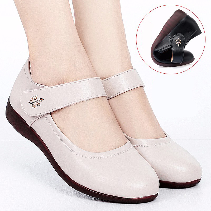 Rimocy Comfort Soft Bottom Spring Flower Ankle Strap Flat Heels Mom Woman Beige Pu Leather Light Nurse Shoes 220613
Rimocy Comfort Soft Bottom Spring Flower Ankle Strap Flat Heels Mom Woman Beige Pu Leather Light Nurse Shoes 220613