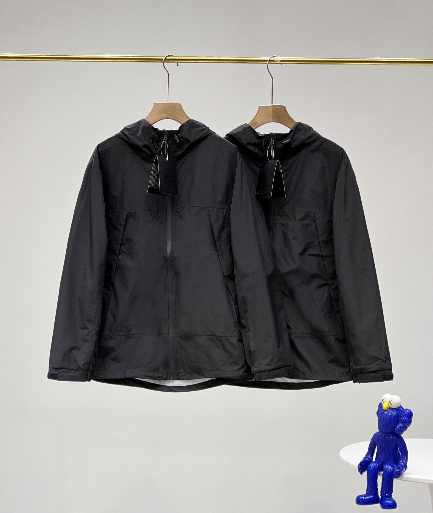 Men's Jacket Long Sleeve Hoodie New Waterproof Breathable Pocket Laminated Hooded Zipper Outdoor Sports Jacket #XL-4XL, Black
Men's Jacket Long Sleeve Hoodie New Waterproof Breathable Pocket Laminated Hooded Zipper Outdoor Sports Jacket #XL-4XL, Black
