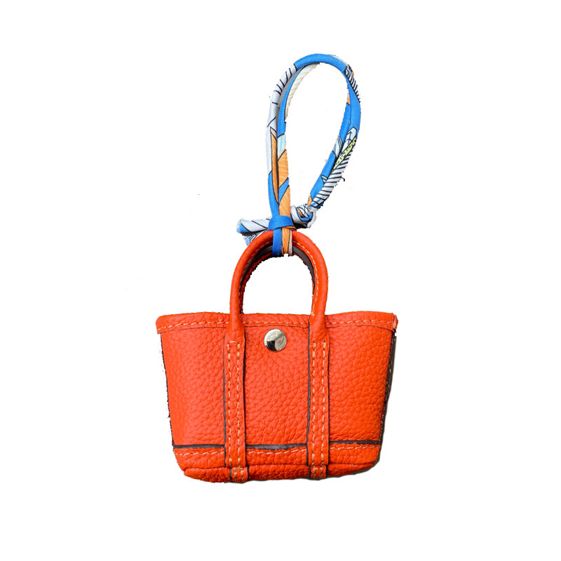 Keychains Handmade Cow Leather Mini Bag Charm Birthday Christmas Valentine's Day Gift Backpack Pendant Fashion Ornament
Keychains Handmade Cow Leather Mini Bag Charm Birthday Christmas Valentine's Day Gift Backpack Pendant Fashion Ornament