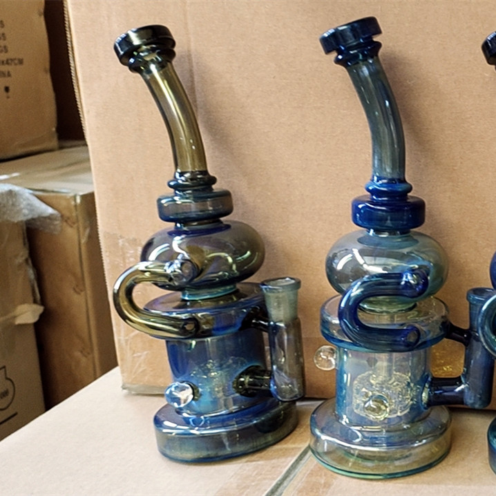 Hookah Newest 9 inch Mix color silver Recycler Glass bong process with 14mm female connector pipes
Hookah Newest 9 inch Mix color silver Recycler Glass bong process with 14mm female connector pipes