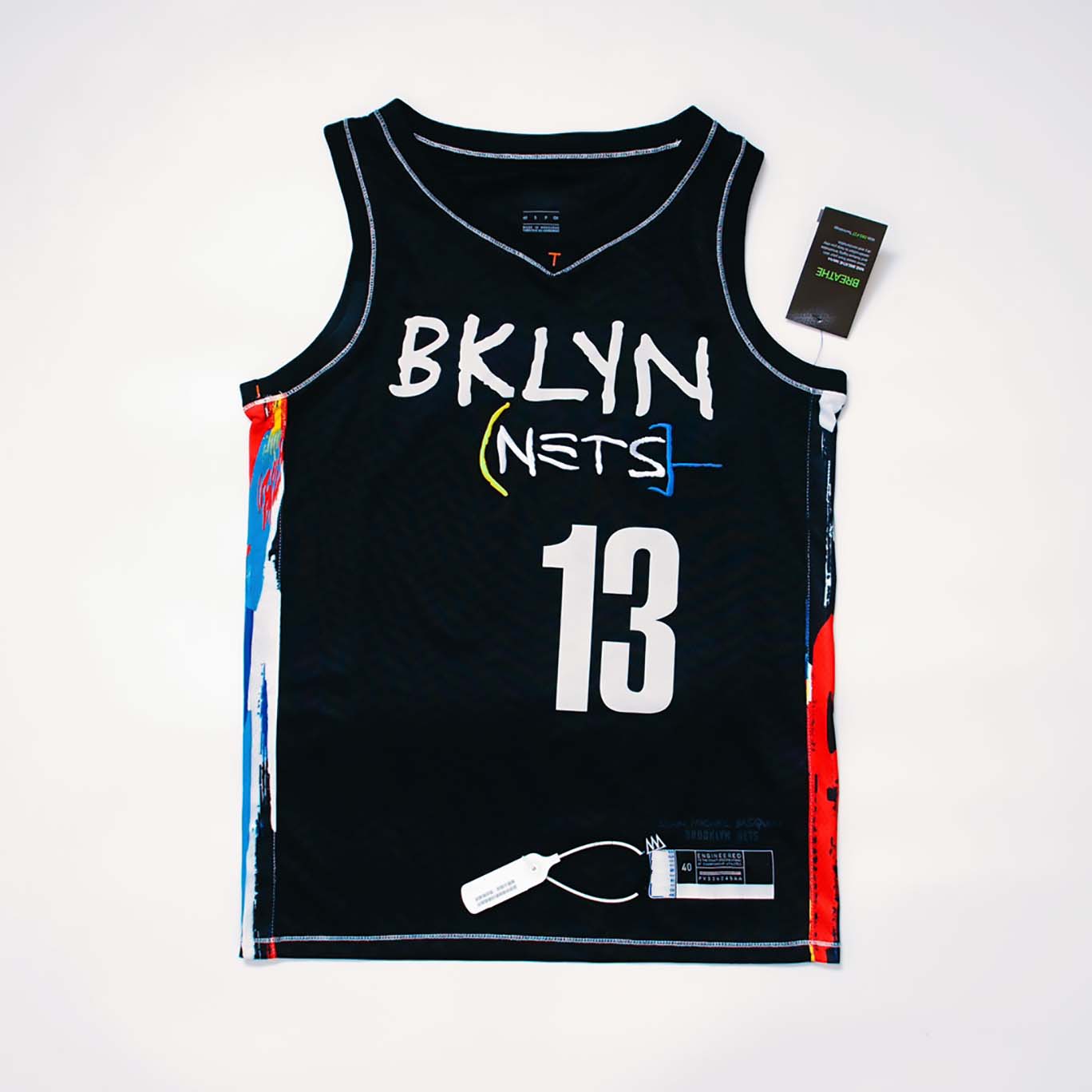 Mitchell Men's T-shirts Philadelphia No. 13 Vintage Embroidered Basketball Shirt AU, Black
Mitchell Men's T-shirts Philadelphia No. 13 Vintage Embroidered Basketball Shirt AU, Black
