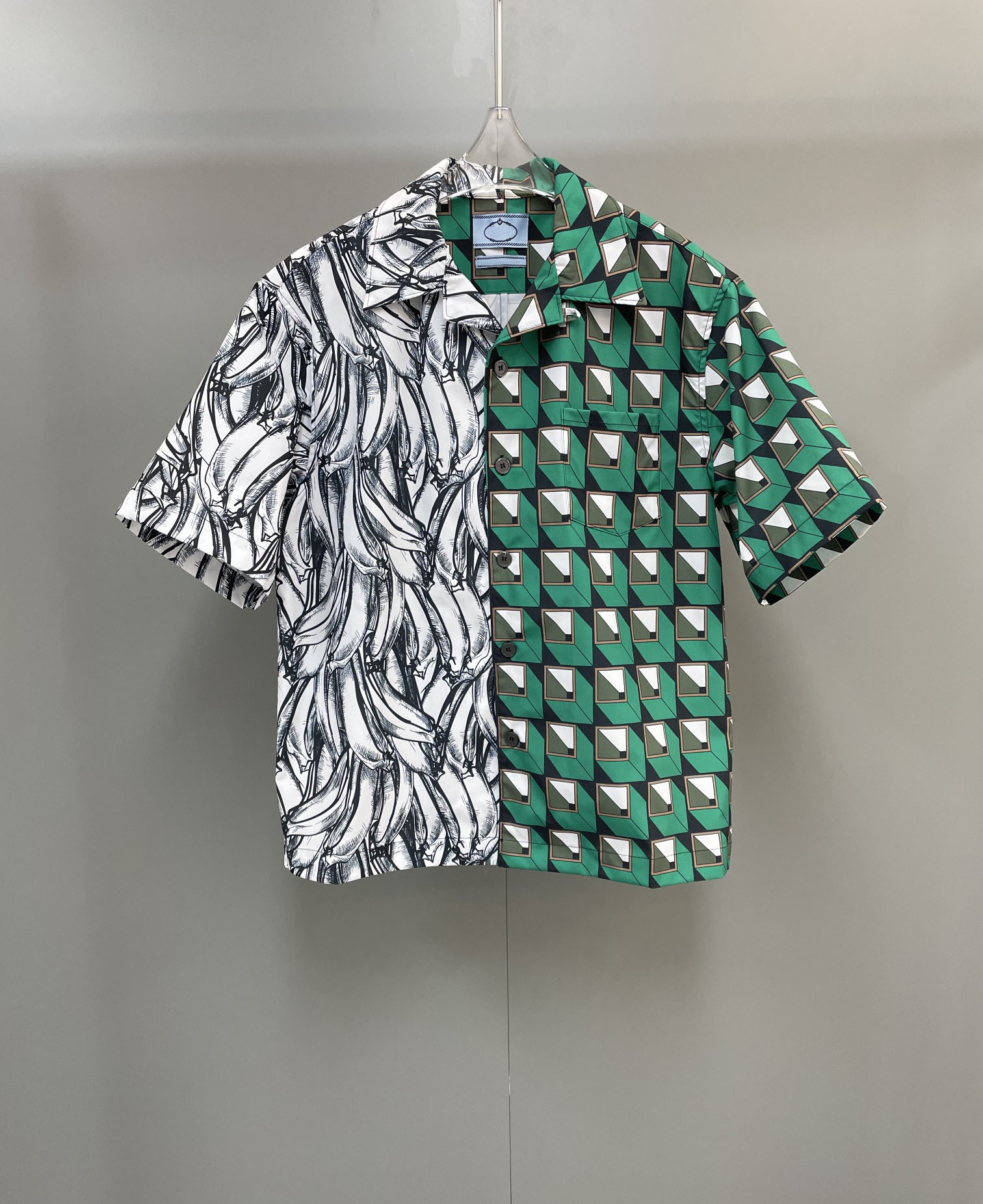 2022 summer Top Men's designer beautiful printed shirt ~ American style shirt super large ~ high quality men's designer button short sleeve shirt, Multi
2022 summer Top Men's designer beautiful printed shirt ~ American style shirt super large ~ high quality men's designer button short sleeve shirt, Multi