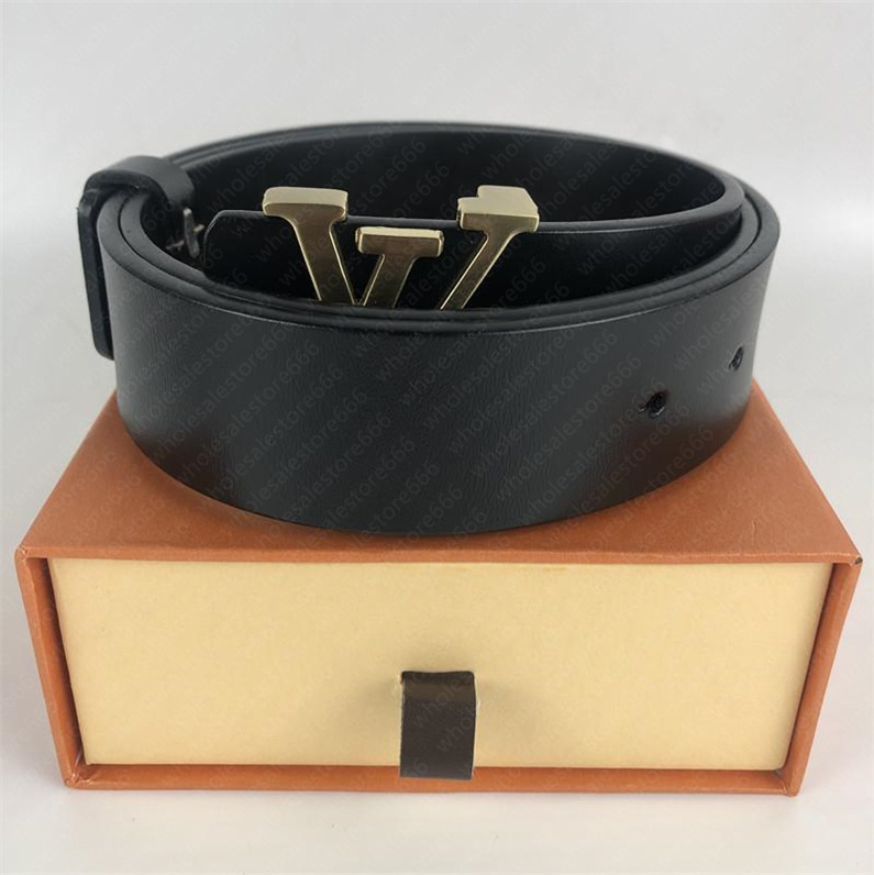 2021 Fashion Big buckle genuine leather belt with box designer men women high quality mens belts AAAAA, Width 3.8cm with gift box
2021 Fashion Big buckle genuine leather belt with box designer men women high quality mens belts AAAAA, Width 3.8cm with gift box