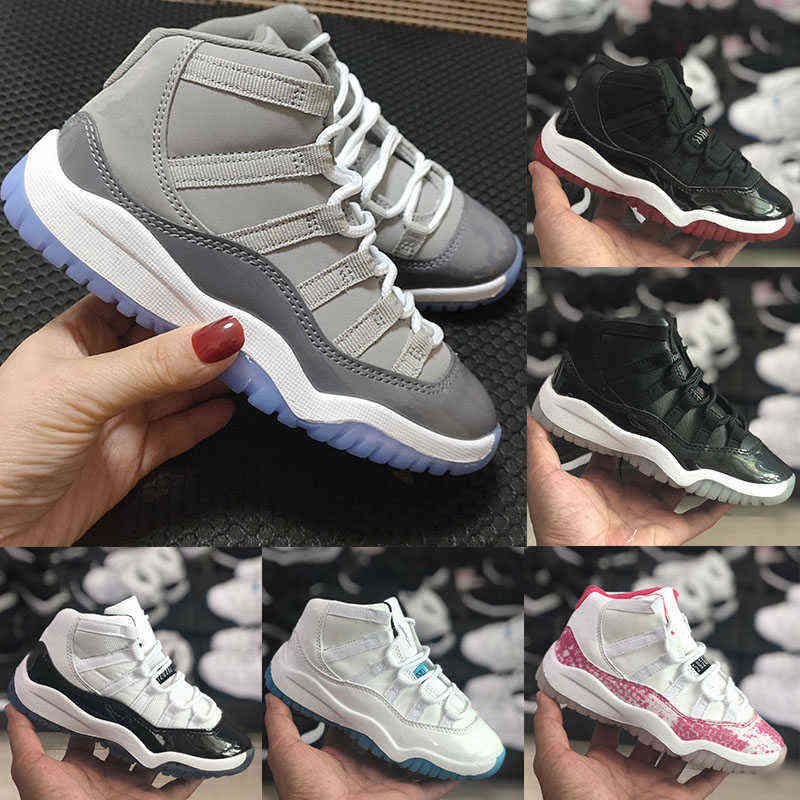 Bred XI 11S Kids Basketball Shoes Gym Black & White Infant & Children Toddler Gamma Blue Concord 11 Sneakers Boys Girls Sneakers Space Jam luxury replica shoe
Bred XI 11S Kids Basketball Shoes Gym Black & White Infant & Children Toddler Gamma Blue Concord 11 Sneakers Boys Girls Sneakers Space Jam luxury replica shoe