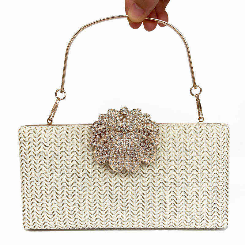 Women Elegant Wallet Clutches Wedding Gold Rhinestone Purse Evening Bag Party Prom Luxury Handbag FTB307 T220727, Champagne
Women Elegant Wallet Clutches Wedding Gold Rhinestone Purse Evening Bag Party Prom Luxury Handbag FTB307 T220727, Champagne