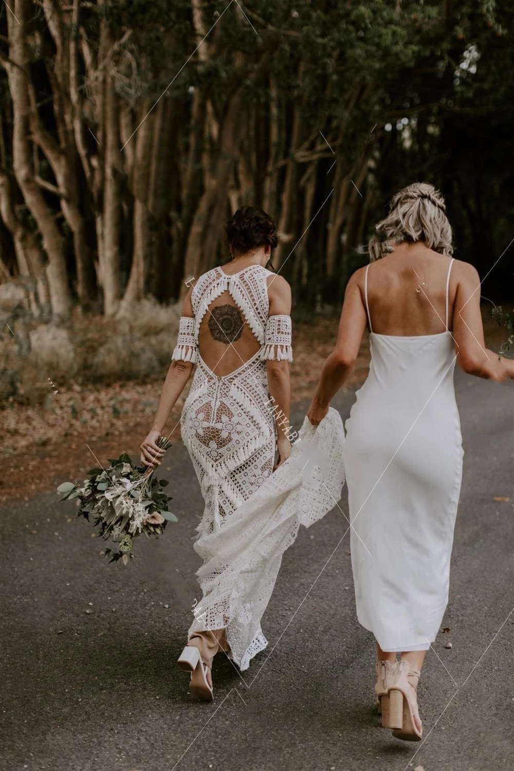 Mermaid Tassel Beach Wedding Dresses Nude Lining crochet Lace cotton Bridal Gowns Rue De Soriee Bohemian Vestido De Noivas