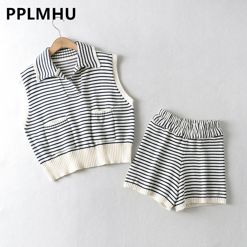 Streetwear Stripe Knitted Tracksuit Women' Sleeveless Pullover Tshirts Two Piece Sets Summer Mini Shorts Suits Ribb Tee Outfits 0616, White
Streetwear Stripe Knitted Tracksuit Women' Sleeveless Pullover Tshirts Two Piece Sets Summer Mini Shorts Suits Ribb Tee Outfits 0616, White