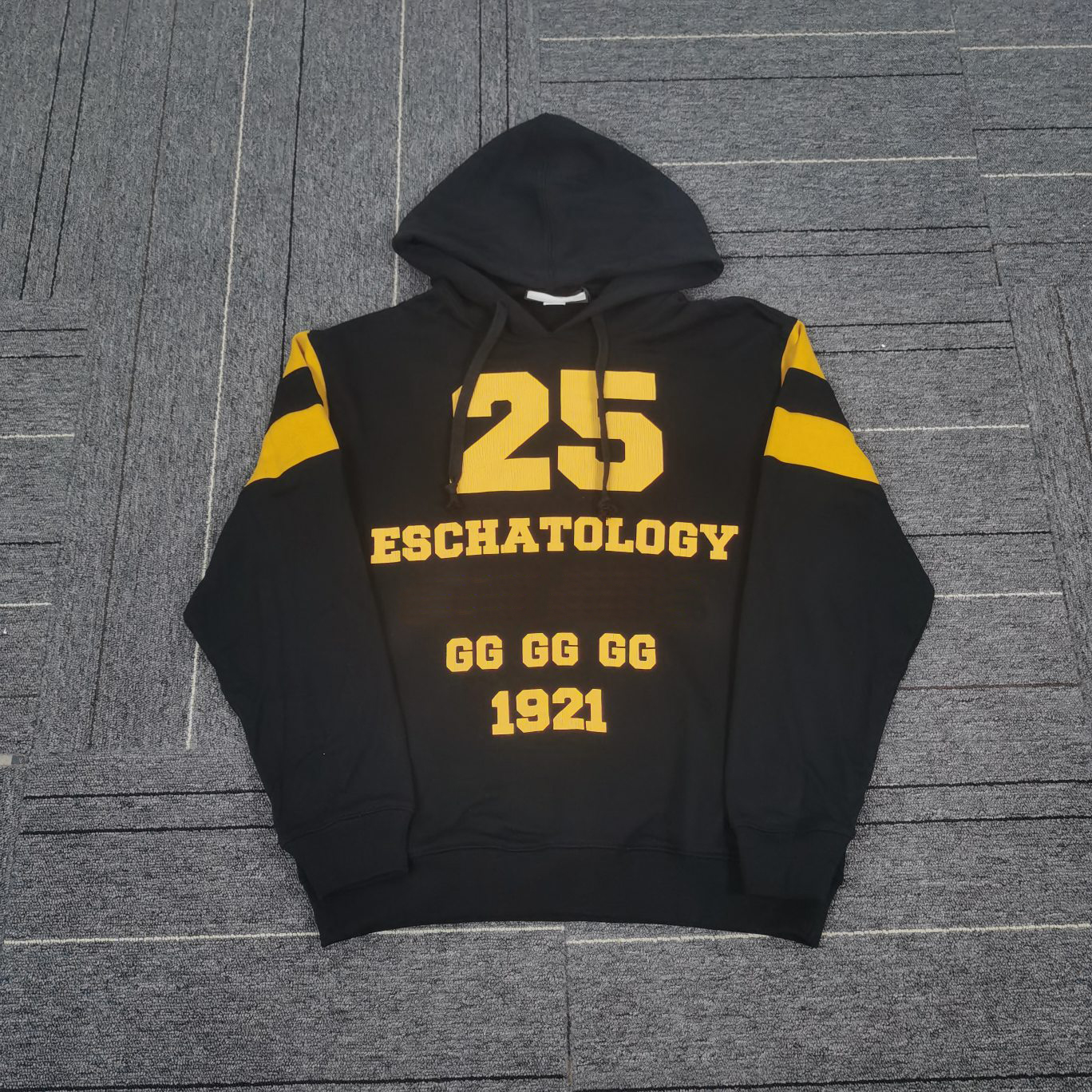 Spring and autumn classic style fashion designer hoodie ~ US size high quality cotton material letter print design four colors to choose mens luxury Hoodies, Blue
Spring and autumn classic style fashion designer hoodie ~ US size high quality cotton material letter print design four colors to choose mens luxury Hoodies, Blue