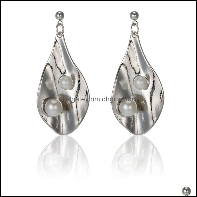 Charm Earrings Jewelry Irregar Water Droplets Petal Pearl Alloy 2 Pearls Shell Pendant For Women Girls 14K Gold Pl Dho1V
Charm Earrings Jewelry Irregar Water Droplets Petal Pearl Alloy 2 Pearls Shell Pendant For Women Girls 14K Gold Pl Dho1V
