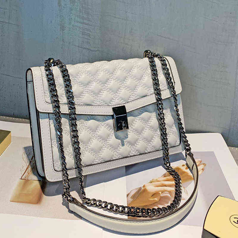 Designers bags TB women's bag three-dimensional rhombic chain messenger 2022 new ins simple small square cow leather single shoulder, White
Designers bags TB women's bag three-dimensional rhombic chain messenger 2022 new ins simple small square cow leather single shoulder, White