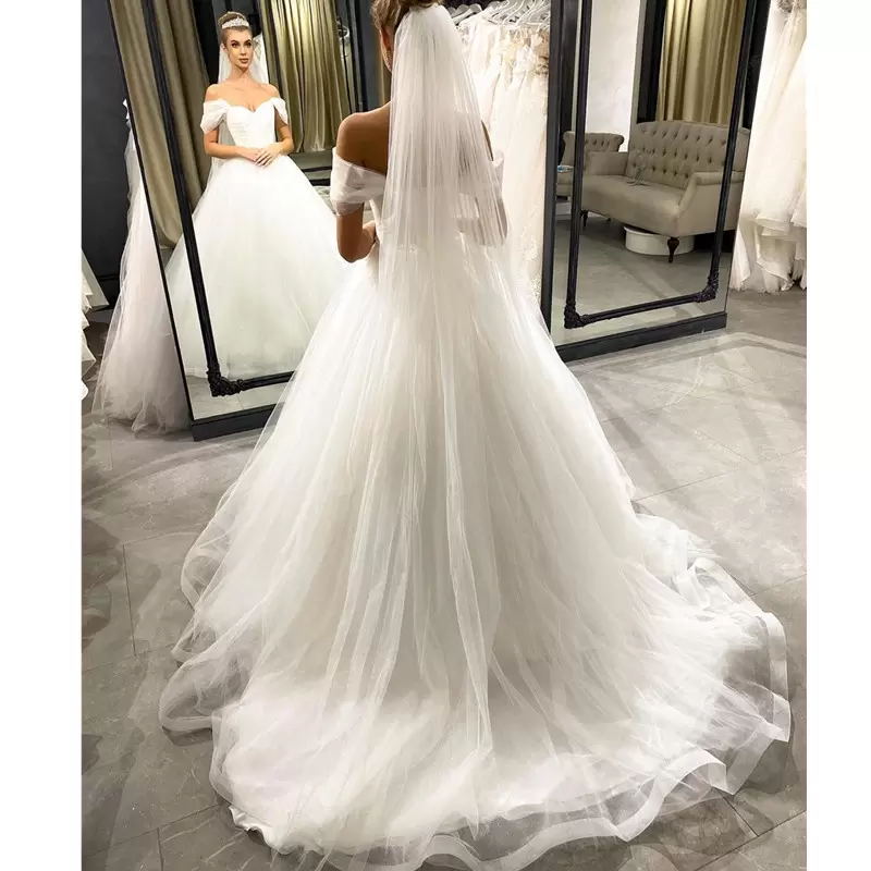 Princess A-Line Wedding Dresses Bridal Gowns for Girls Off Shoulder Lace Tulle Sleevelss Strapless Appliques Wedding Gowns Court Train robe de mariée 