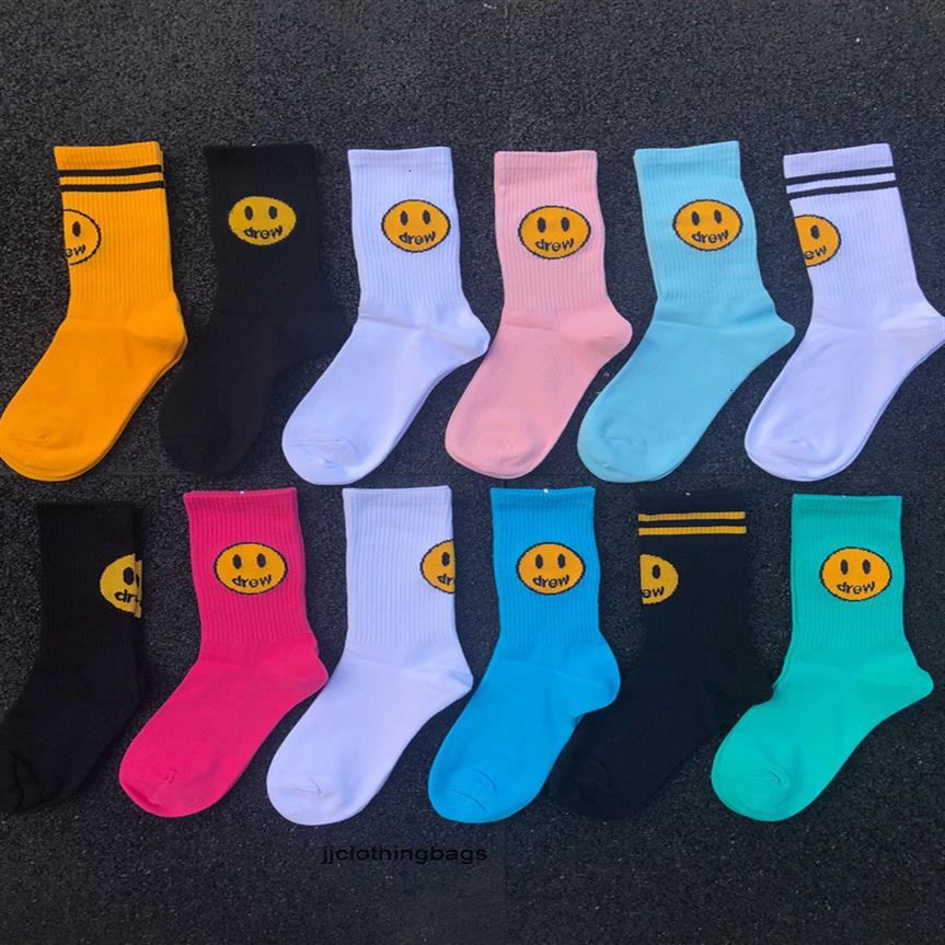smiley Drew face socks Bieber's same sky sea blue light pink colorful mid tube sports stockings for men and women3003, Sky blue smiling face
smiley Drew face socks Bieber's same sky sea blue light pink colorful mid tube sports stockings for men and women3003, Sky blue smiling face