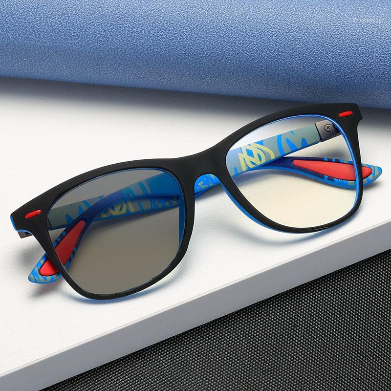 Sunglasses Transition Pochromic Progressive Multifocal Reading Glasses Men Women Fashion Light Far And Near Presbyopia FML
Sunglasses Transition Pochromic Progressive Multifocal Reading Glasses Men Women Fashion Light Far And Near Presbyopia FML
