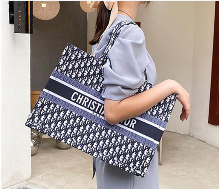 Handbags Purses Genuine Leather Purse Tote Fashion Shoulder Serial Number Date Code Dust Bags Shopping Bag, Black
Handbags Purses Genuine Leather Purse Tote Fashion Shoulder Serial Number Date Code Dust Bags Shopping Bag, Black