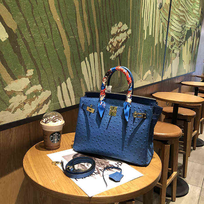Designer Hermee Woman Tote Bags New Ostrich Pattern Platinum Women's Leather Handbag Lady's Luxury Goods Versatile Commuter, Royal blue
Designer Hermee Woman Tote Bags New Ostrich Pattern Platinum Women's Leather Handbag Lady's Luxury Goods Versatile Commuter, Royal blue