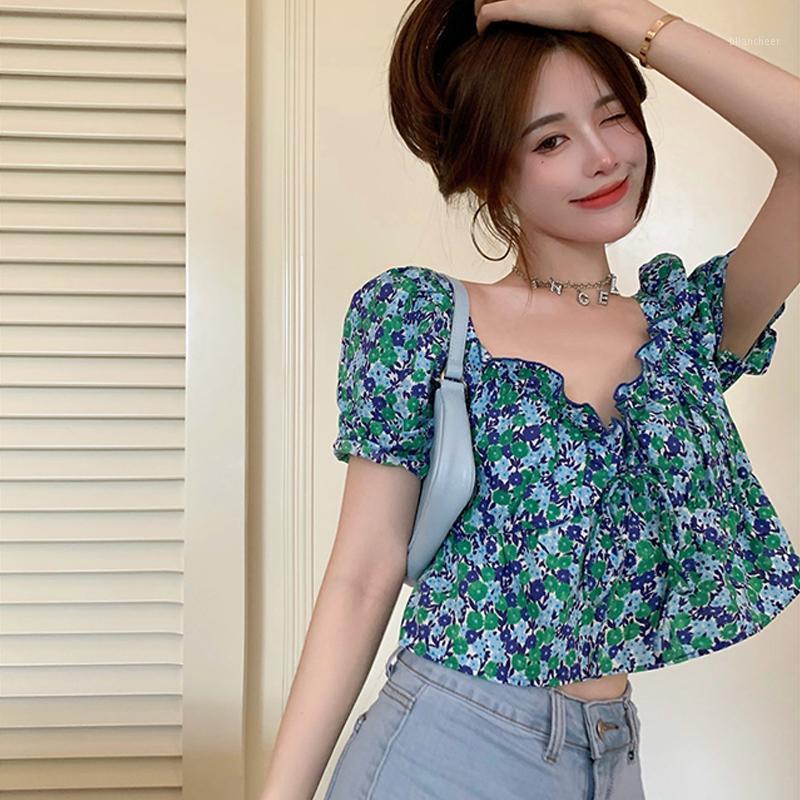 Women's Blouses & Shirts 2022 Summer Women Sweet Pleat Ruffles Floral Print Slim Short Smock Blouse Female Puff Sleeve Chic Blusas Tops, Green
Women's Blouses & Shirts 2022 Summer Women Sweet Pleat Ruffles Floral Print Slim Short Smock Blouse Female Puff Sleeve Chic Blusas Tops, Green