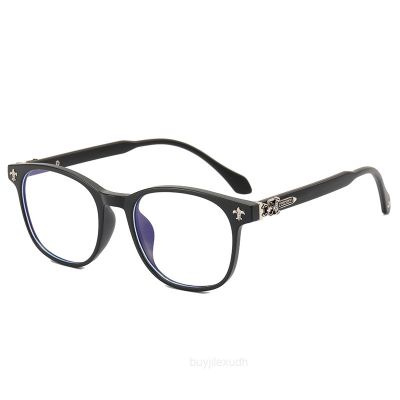Designer Sunglasses Frames Chrome New Metal Flat Individual Eye Light Glasses Hearts Eyeglass Ch Original Design Luxury Brand
Designer Sunglasses Frames Chrome New Metal Flat Individual Eye Light Glasses Hearts Eyeglass Ch Original Design Luxury Brand